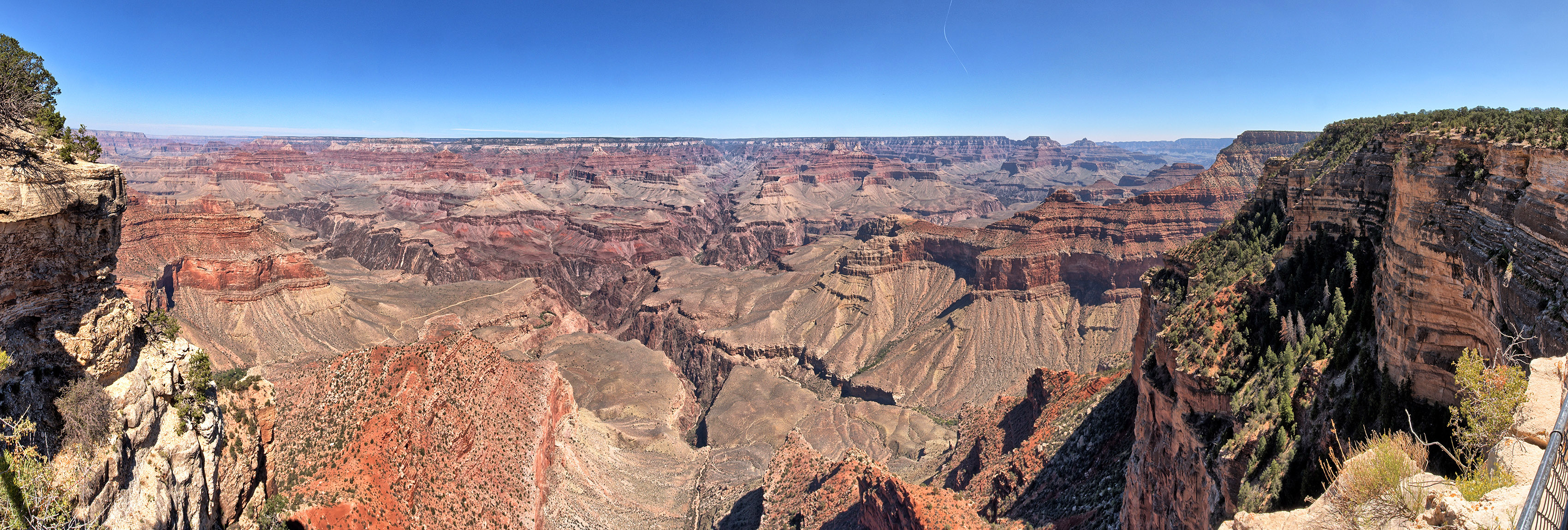 Grand Canyon panorma viewed from Mather Point.